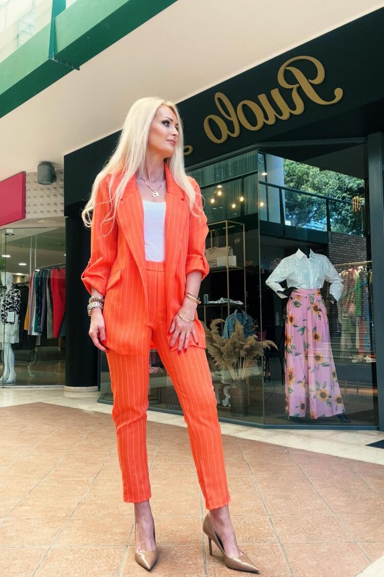 Πορτοκαλί Ριγέ Κοστούμι