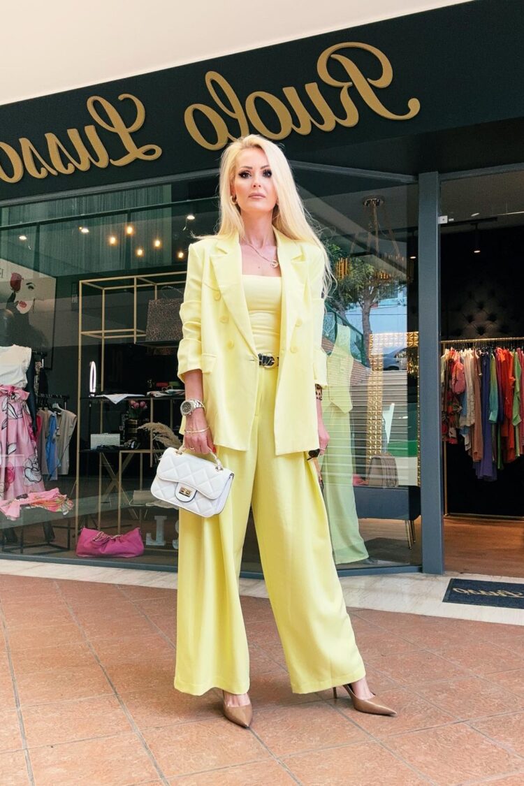 Σετ κοστούμι κίτρινο